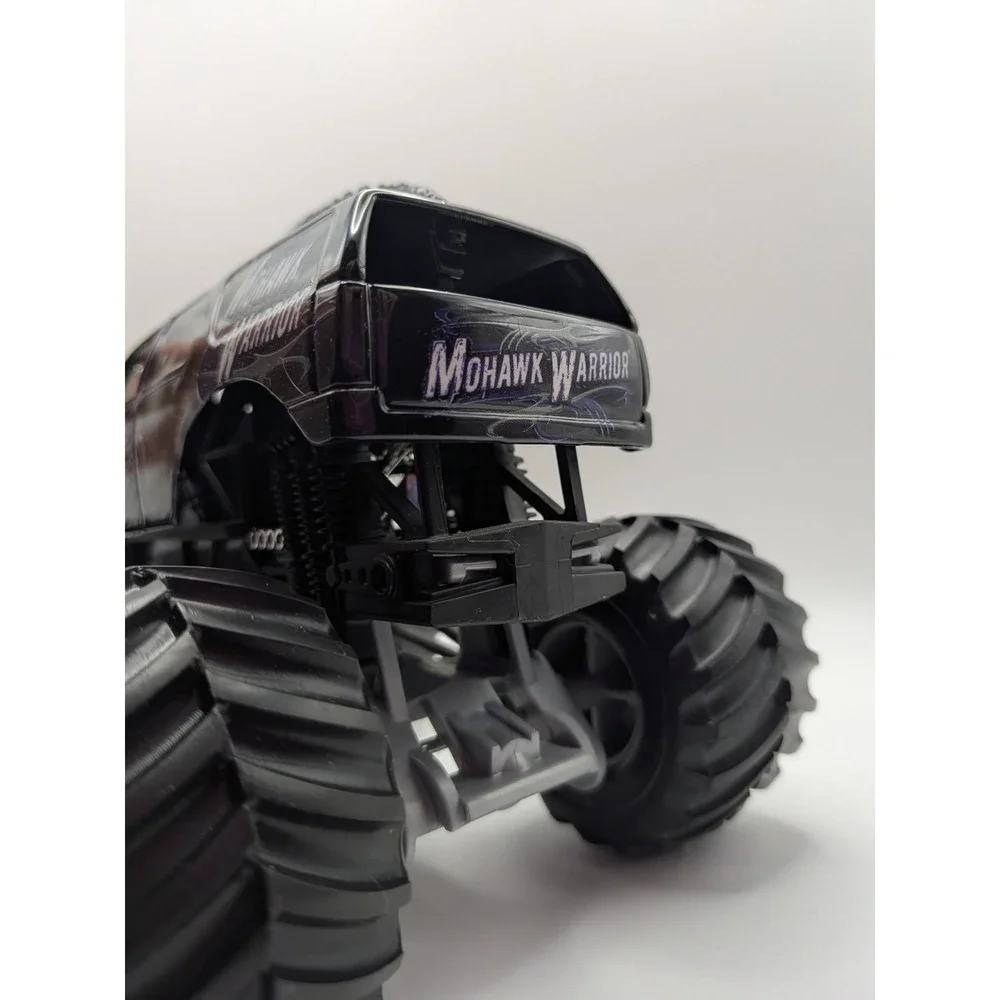 Monster Jam Mohawk Warrior Diecast Monster Truck Large 1:24 Purple Black Metal